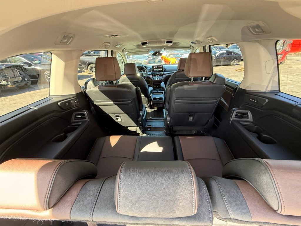 2026 Honda Odyssey Image 8