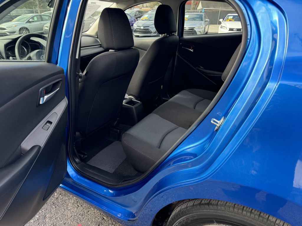 2016 Scion iA Image 11