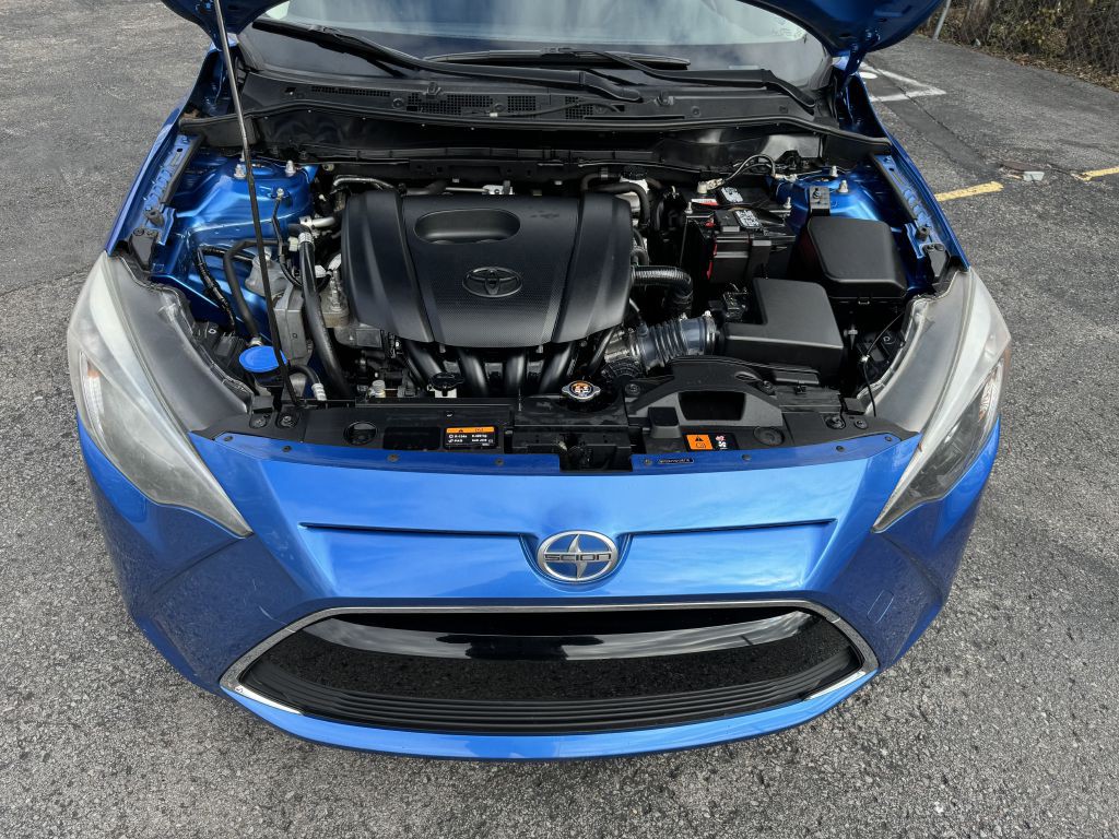 2016 Scion iA Image 18