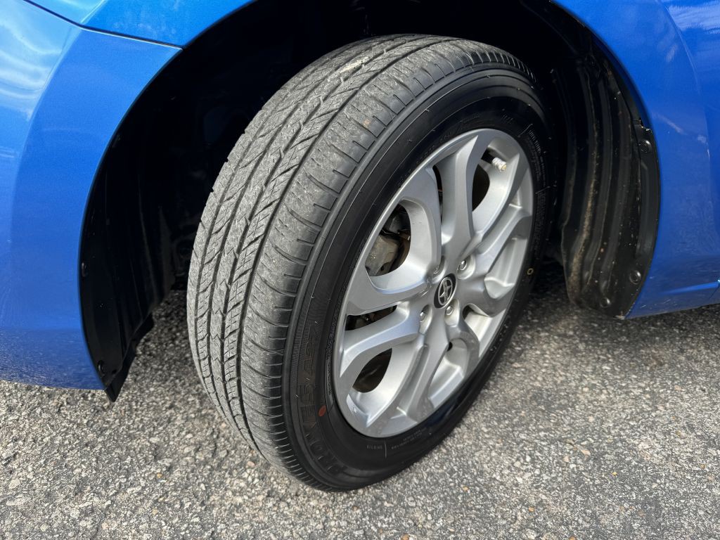 2016 Scion iA Image 20