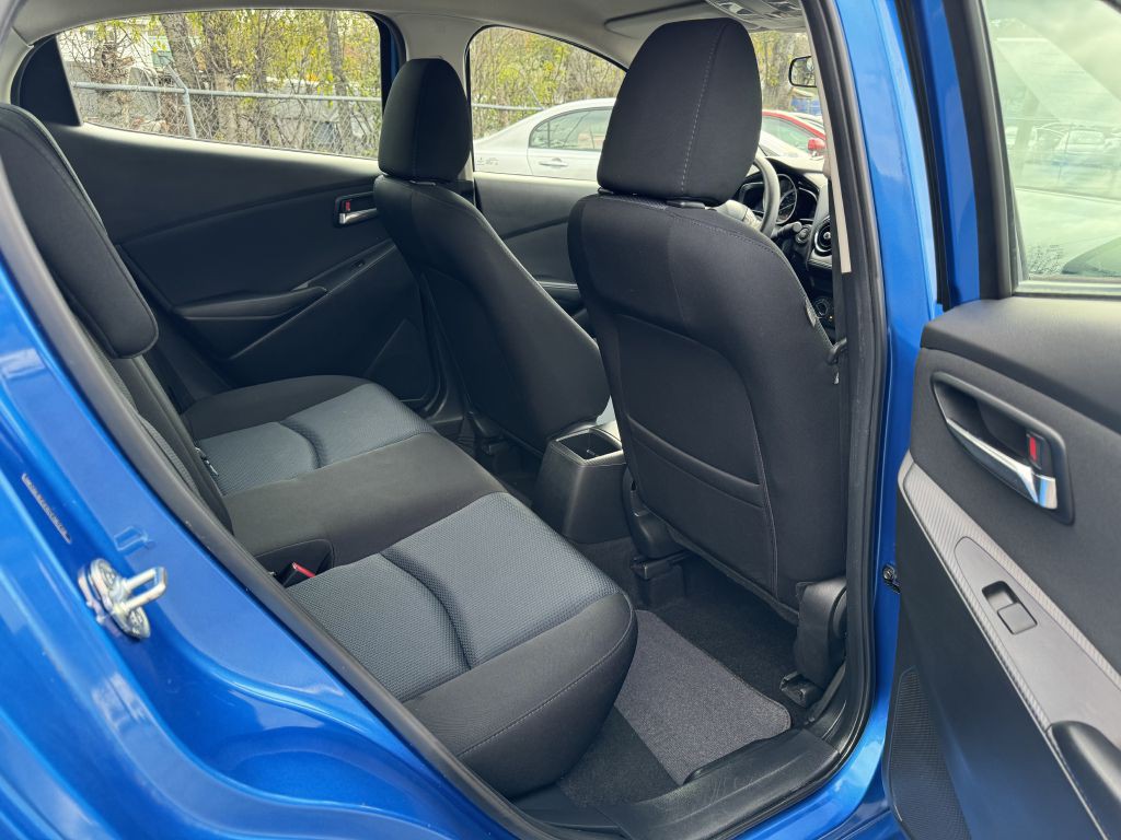 2016 Scion iA Image 23