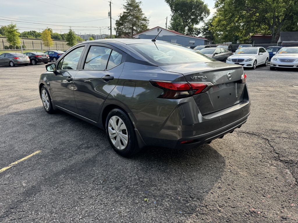 2020 Nissan Versa Image 6