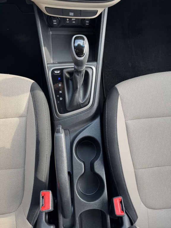 2018 Hyundai Accent Image 17