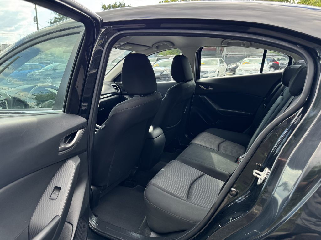 2016 Mazda Mazda3 Image 11