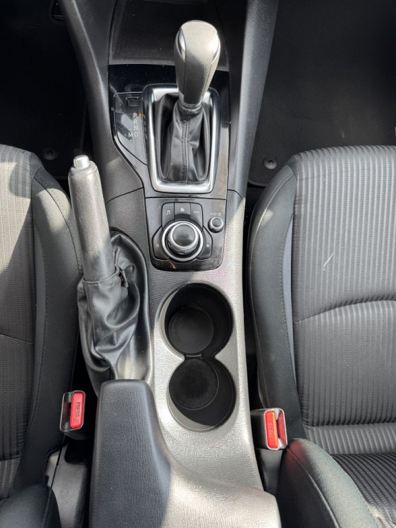 2016 Mazda Mazda3 Image 17