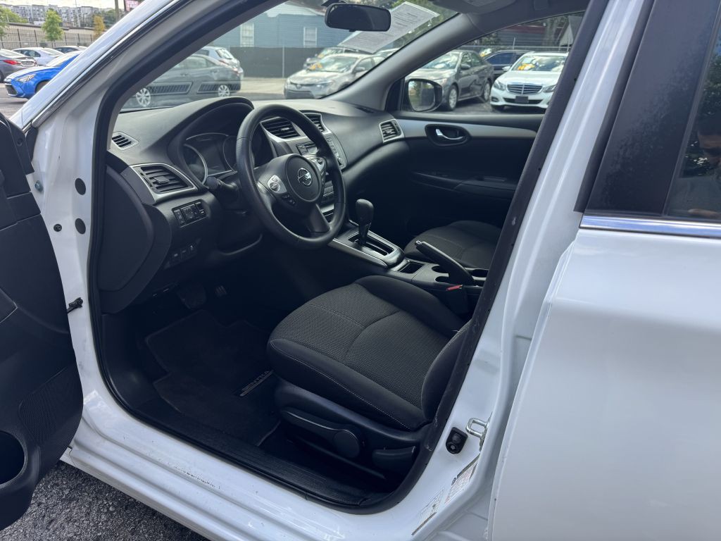 2018 Nissan Sentra Image 10