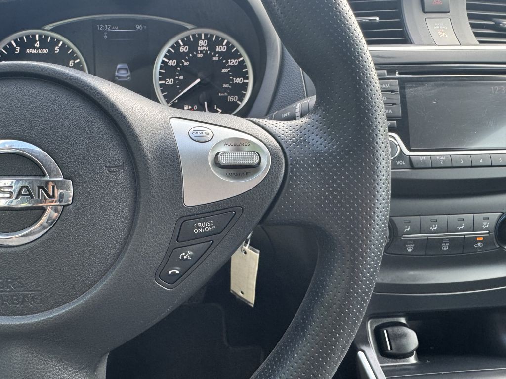 2018 Nissan Sentra Image 15