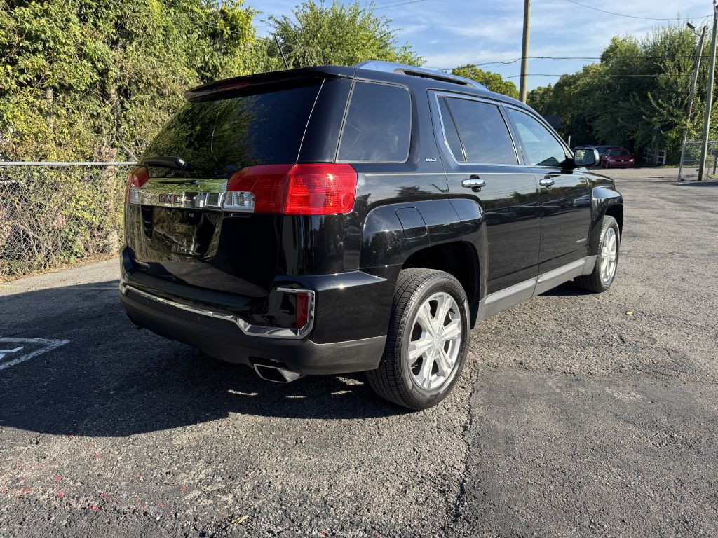 2017 GMC Terrain Image 4