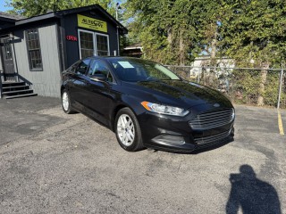 Image for 2014 Ford Fusion SE ID: 6837364
