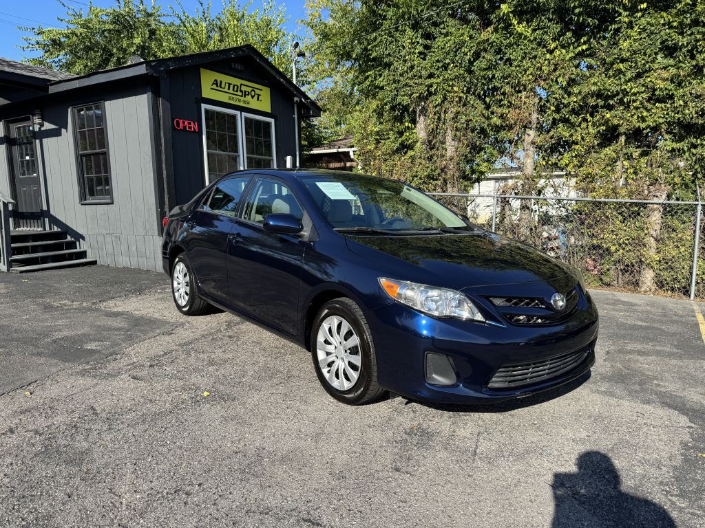2012 Toyota Corolla Image 1
