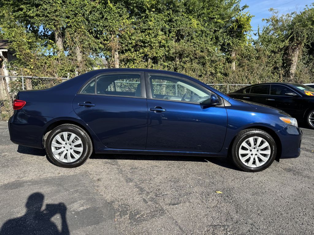 2012 Toyota Corolla Image 8