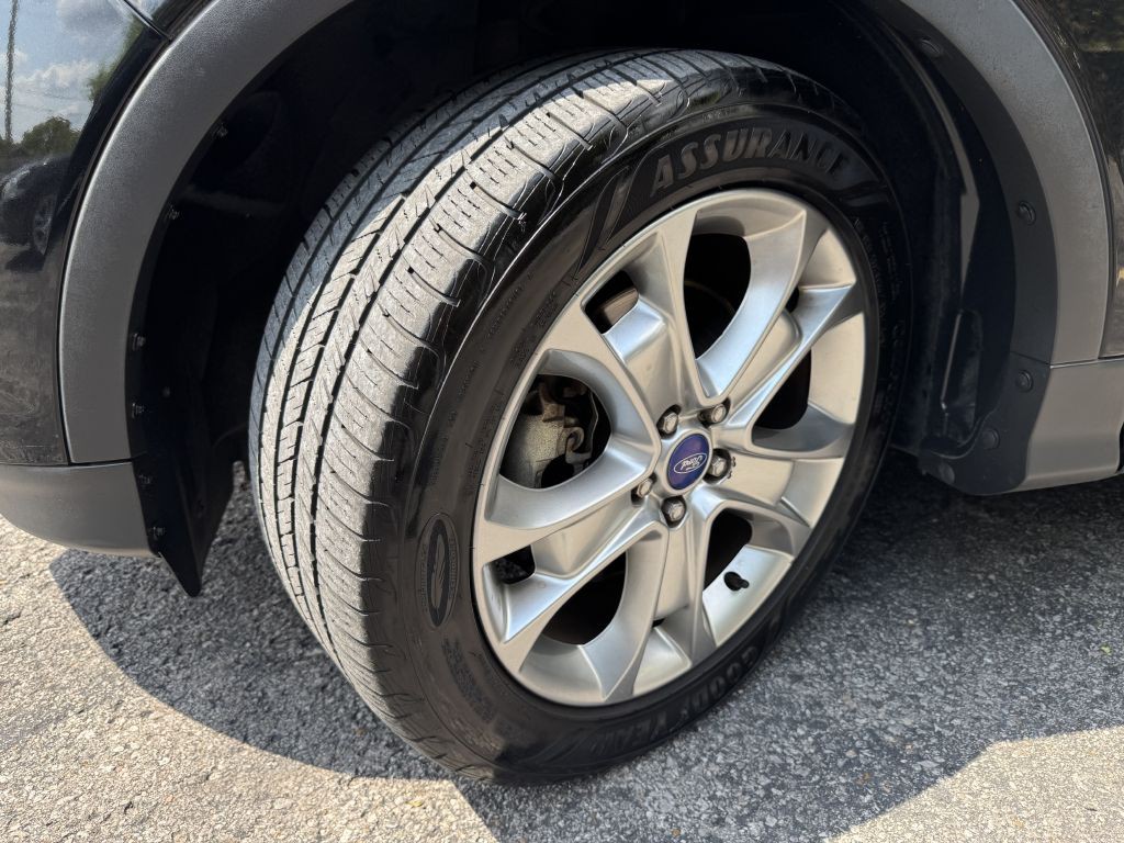 2013 Ford Escape Image 20