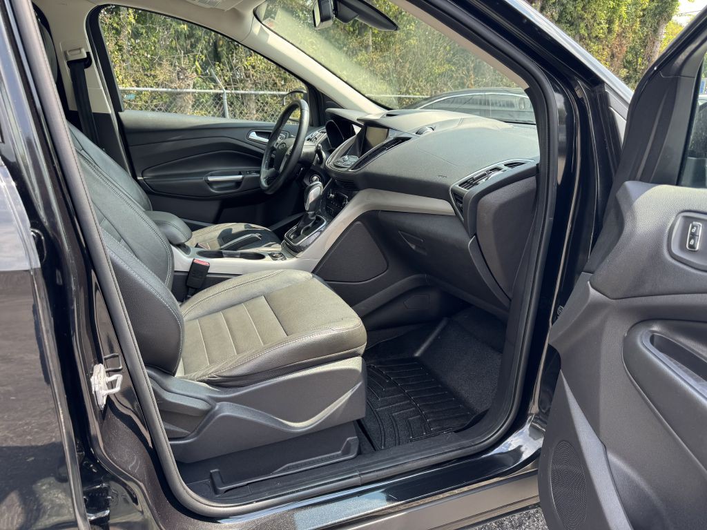 2013 Ford Escape Image 22