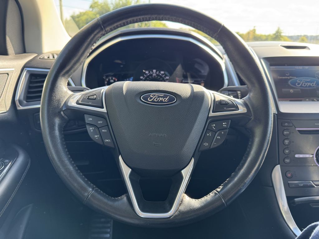 2015 Ford Edge Image 13
