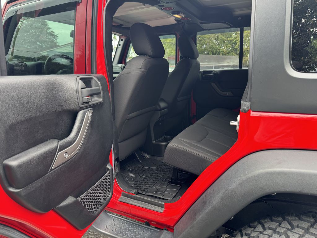 2015 Jeep Wrangler Unlimited Image 11