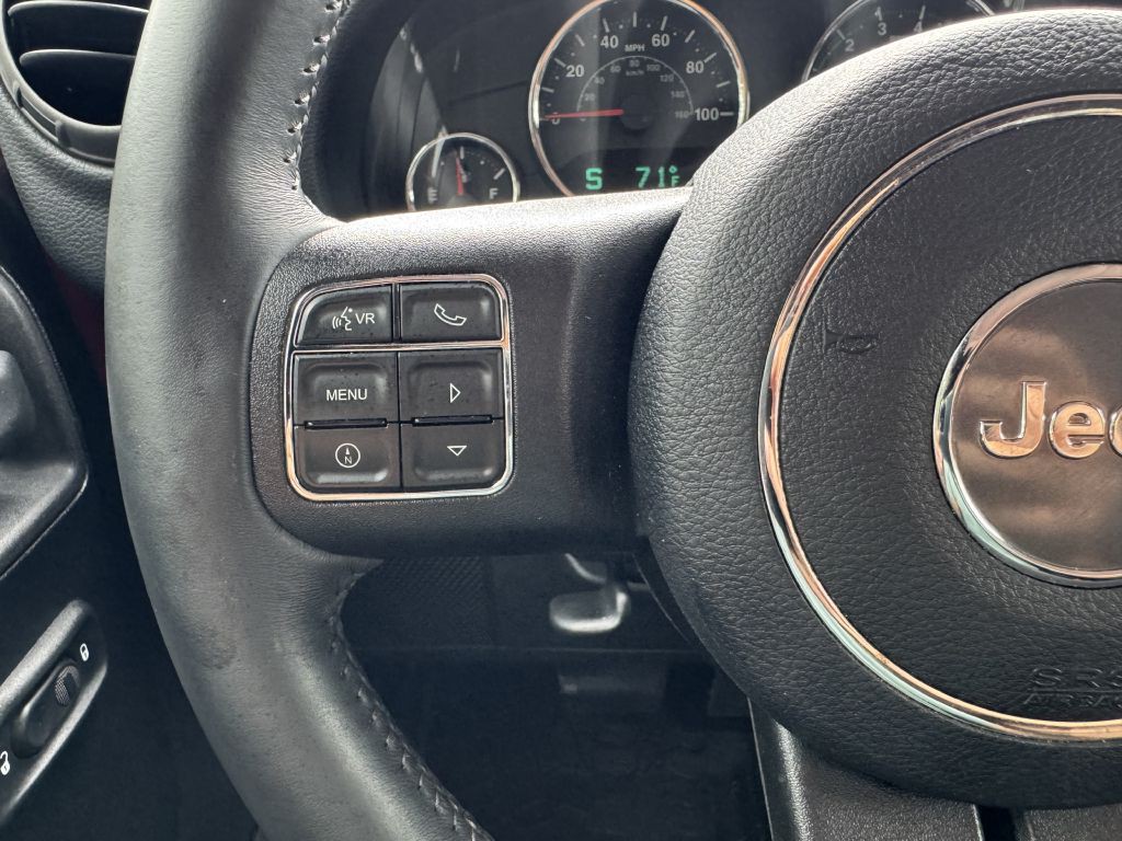 2015 Jeep Wrangler Unlimited Image 14