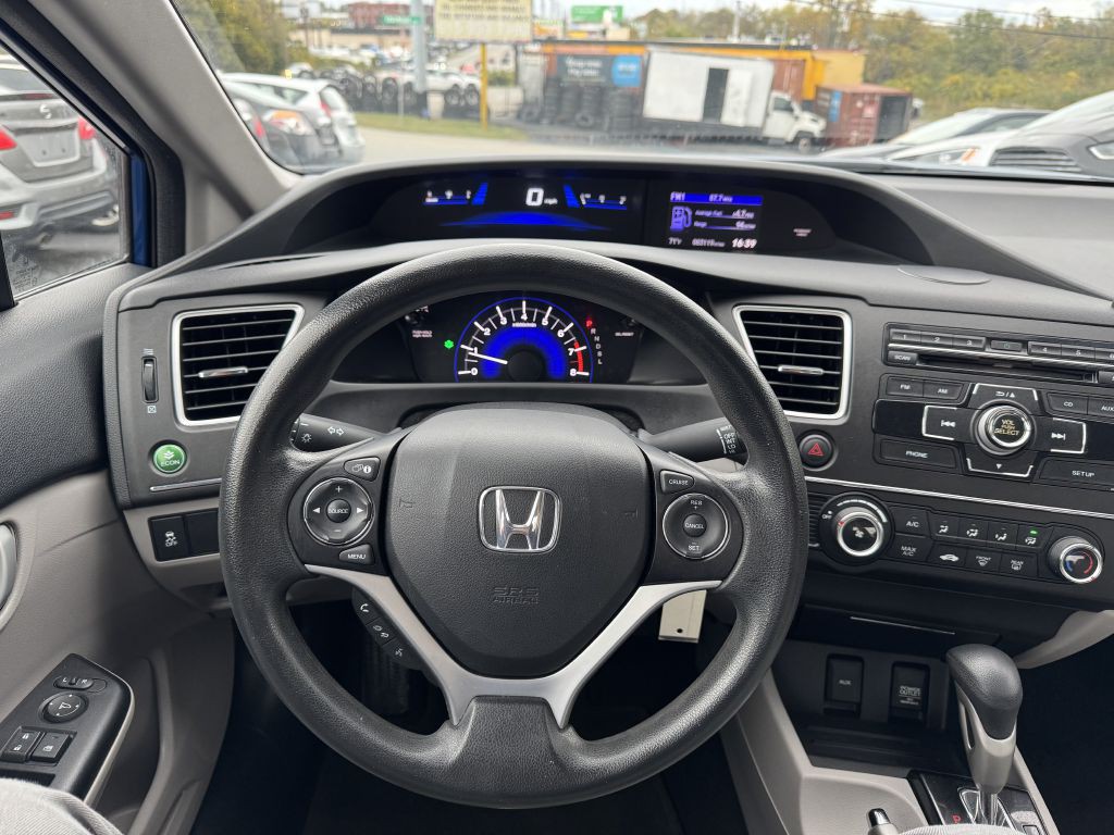 2015 Honda Civic Image 13