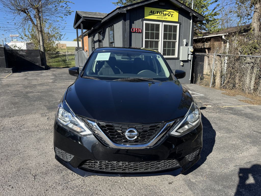 2017 Nissan Sentra Image 2