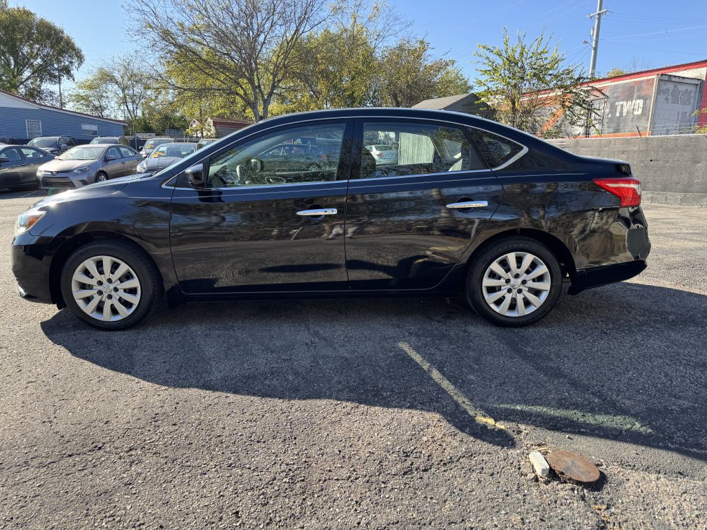 2017 Nissan Sentra Image 7