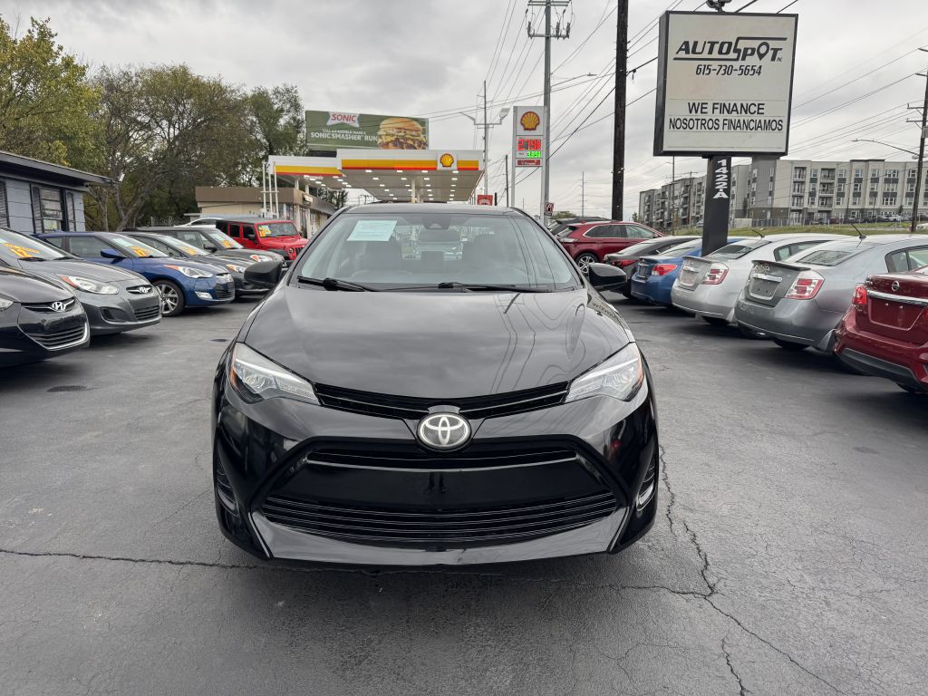 2017 Toyota Corolla Image 2