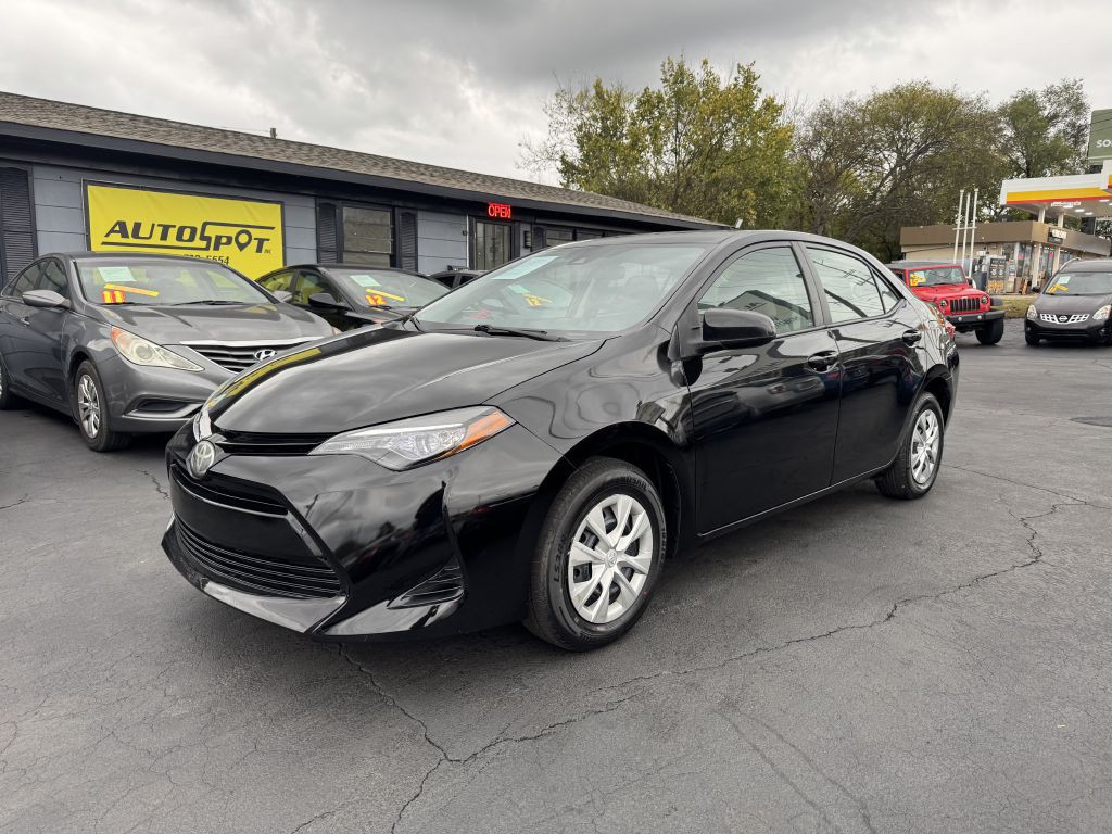 2017 Toyota Corolla Image 3