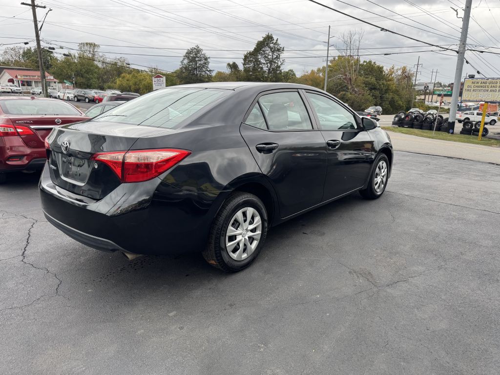 2017 Toyota Corolla Image 4