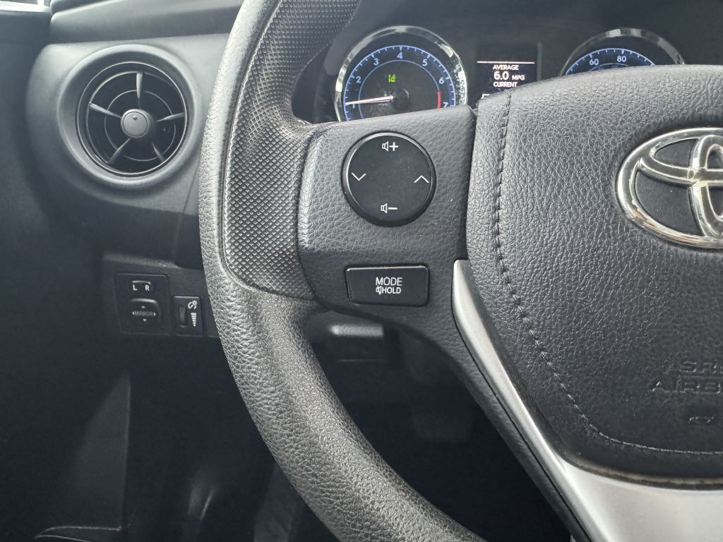 2017 Toyota Corolla Image 14