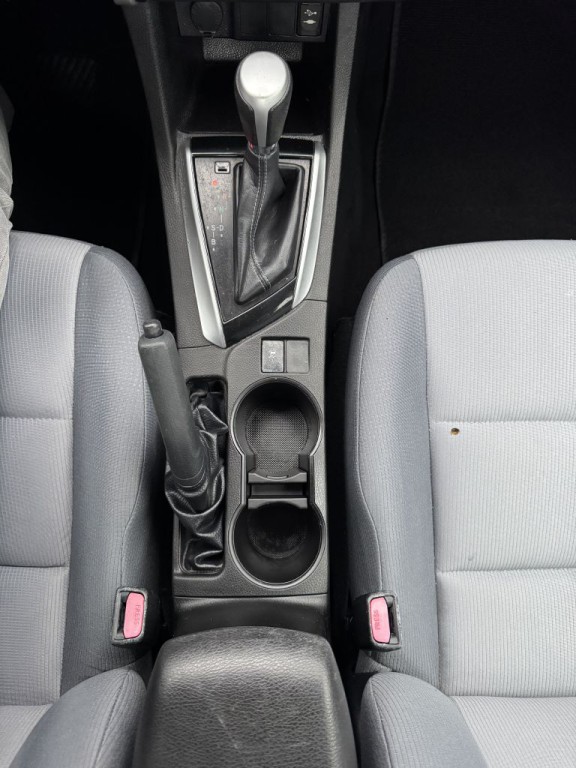 2017 Toyota Corolla Image 17