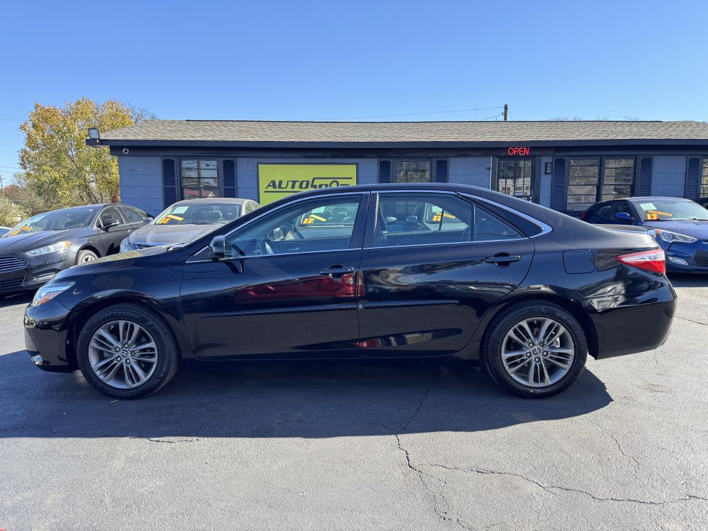 2015 Toyota Camry Image 7