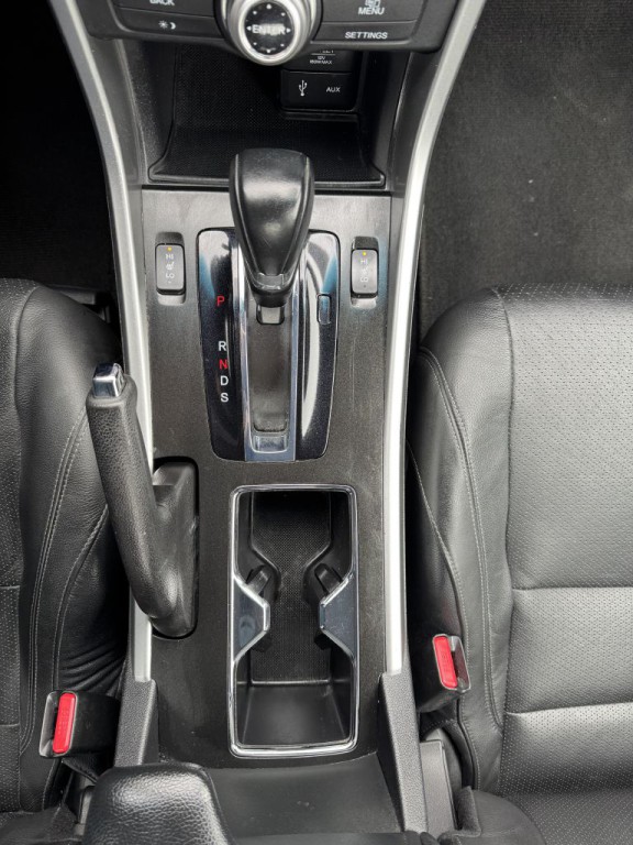 2014 Honda Accord Image 18