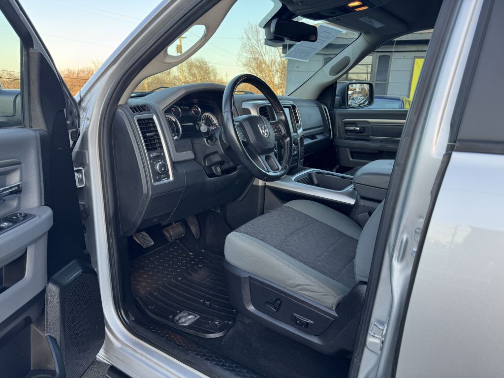 2016 RAM 1500 Image 10