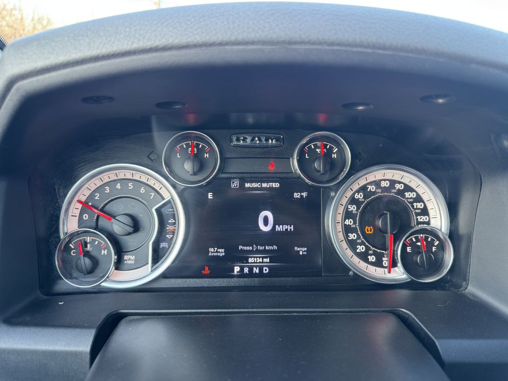 2016 RAM 1500 Image 12