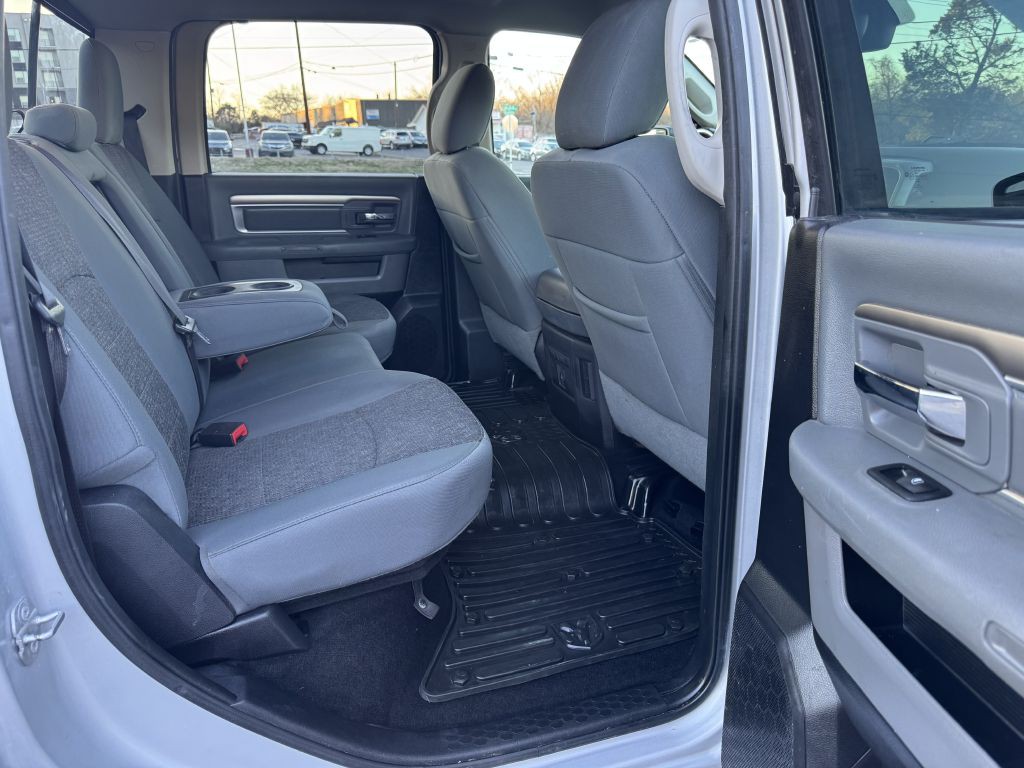 2016 RAM 1500 Image 25