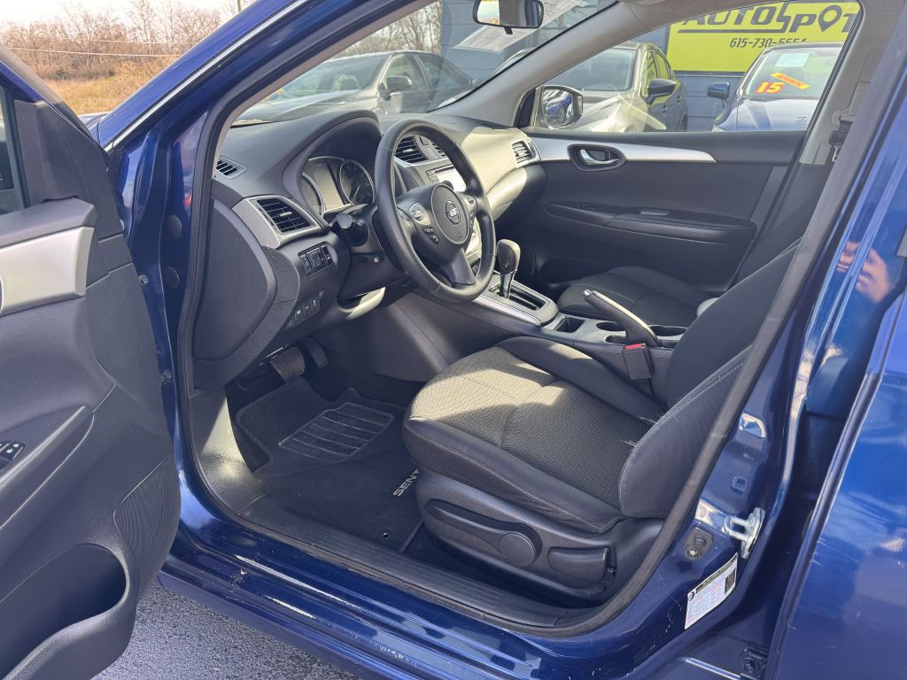 2018 Nissan Sentra Image 10