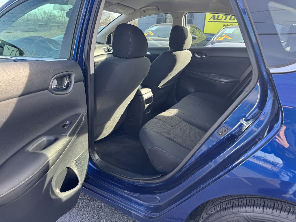 2018 Nissan Sentra Image 11