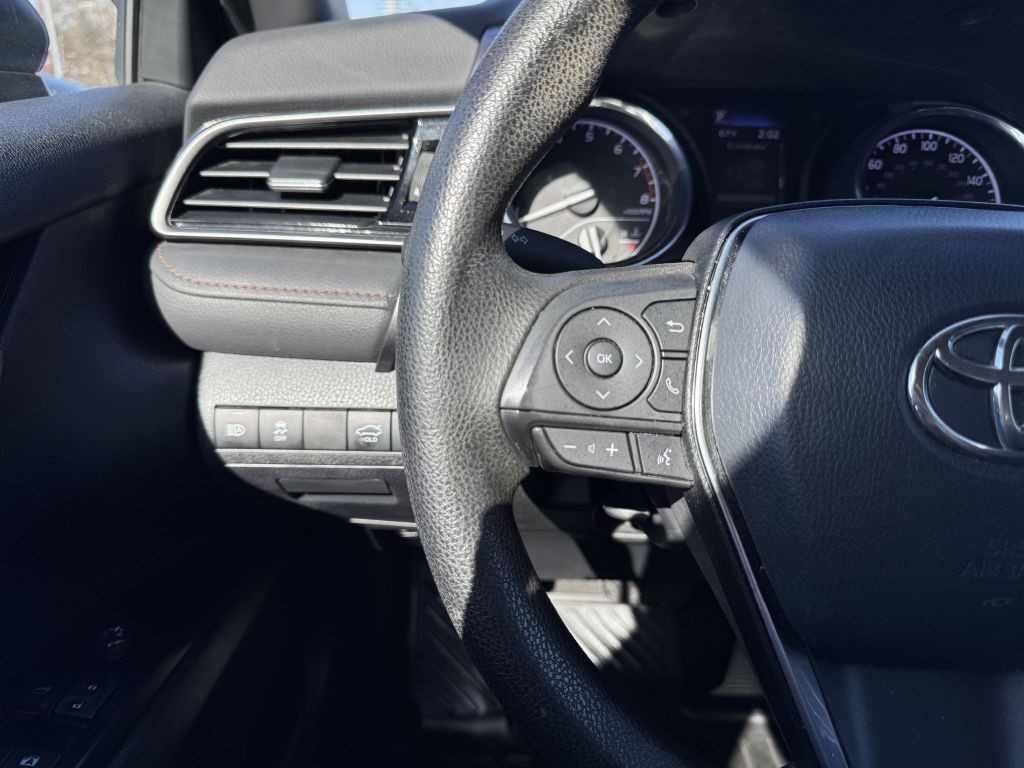 2020 Toyota Camry Image 14