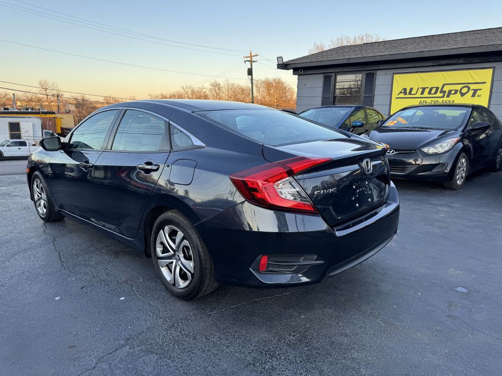 2018 Honda Civic Image 7