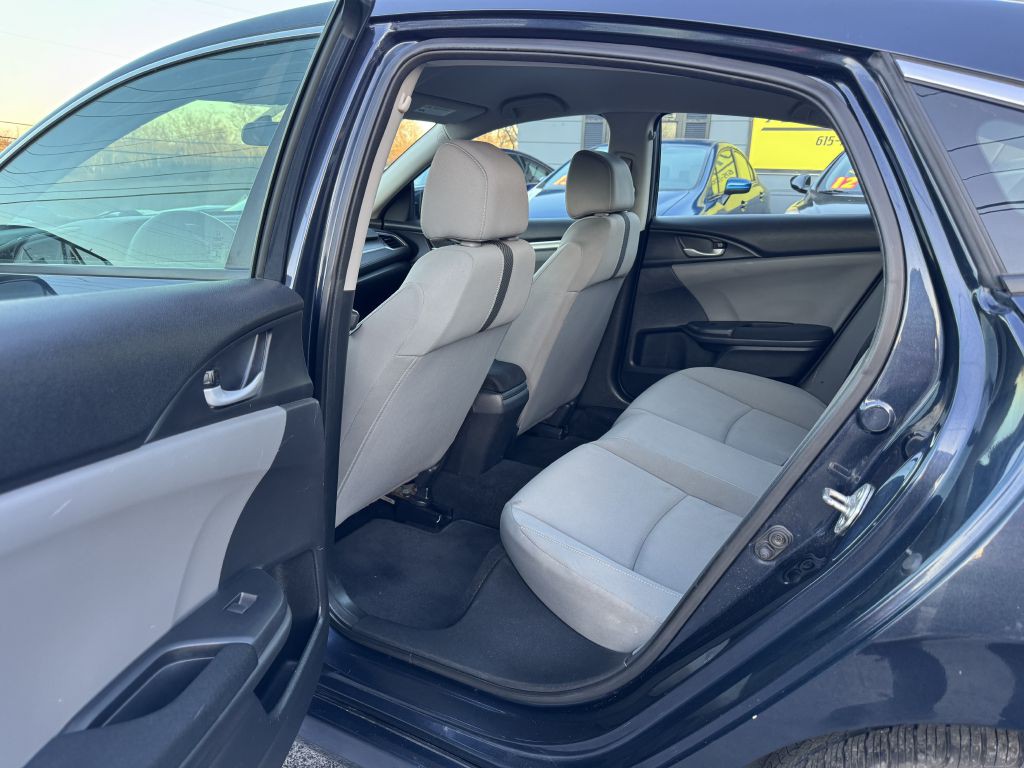 2018 Honda Civic Image 11