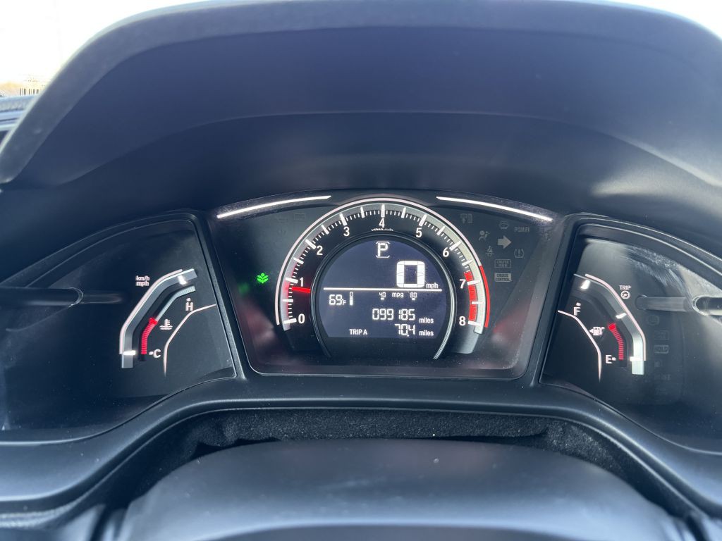 2018 Honda Civic Image 12