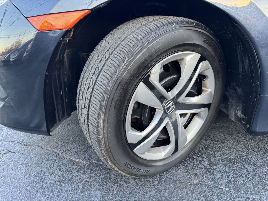 2018 Honda Civic Image 18