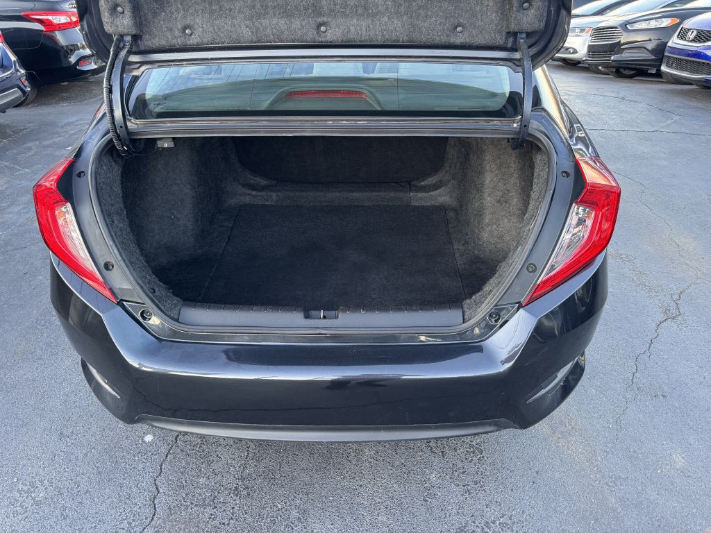 2018 Honda Civic Image 23