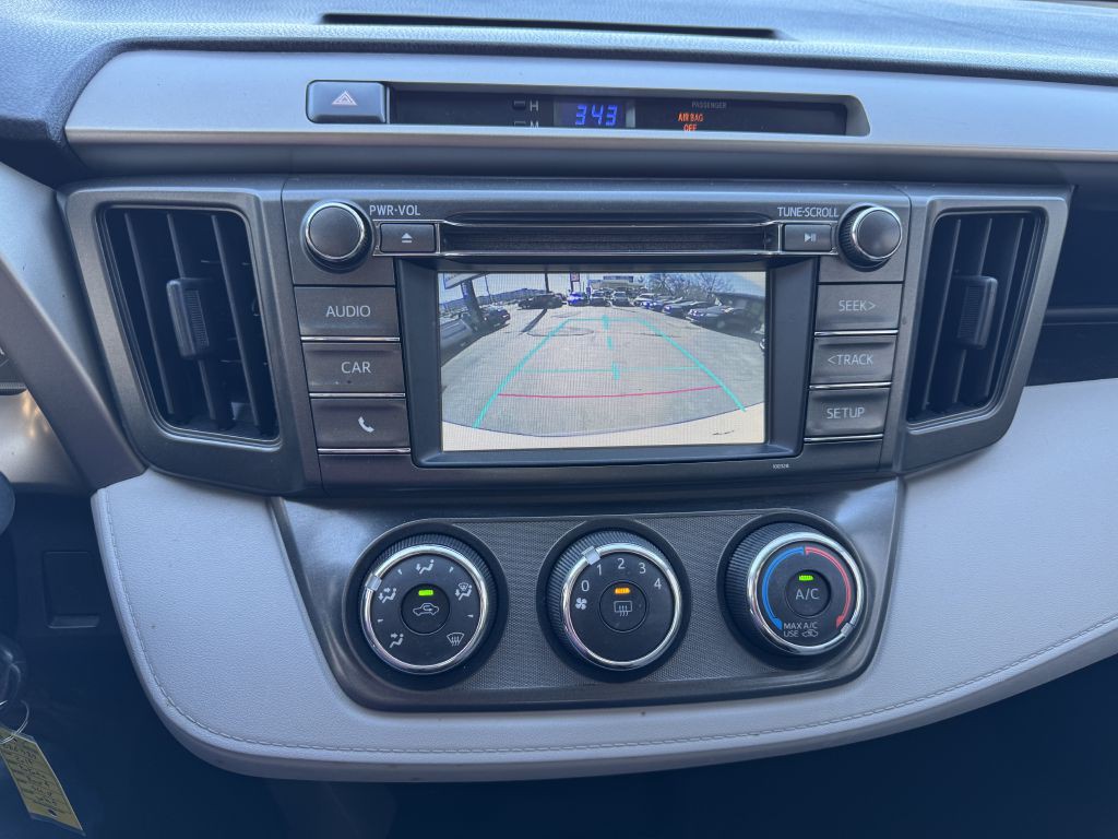 2014 Toyota Rav4 Image 17