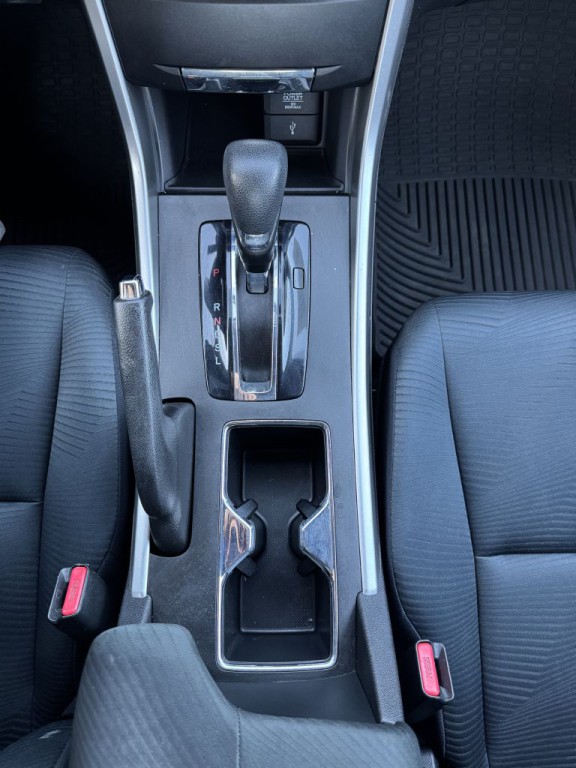 2014 Honda Accord Image 18