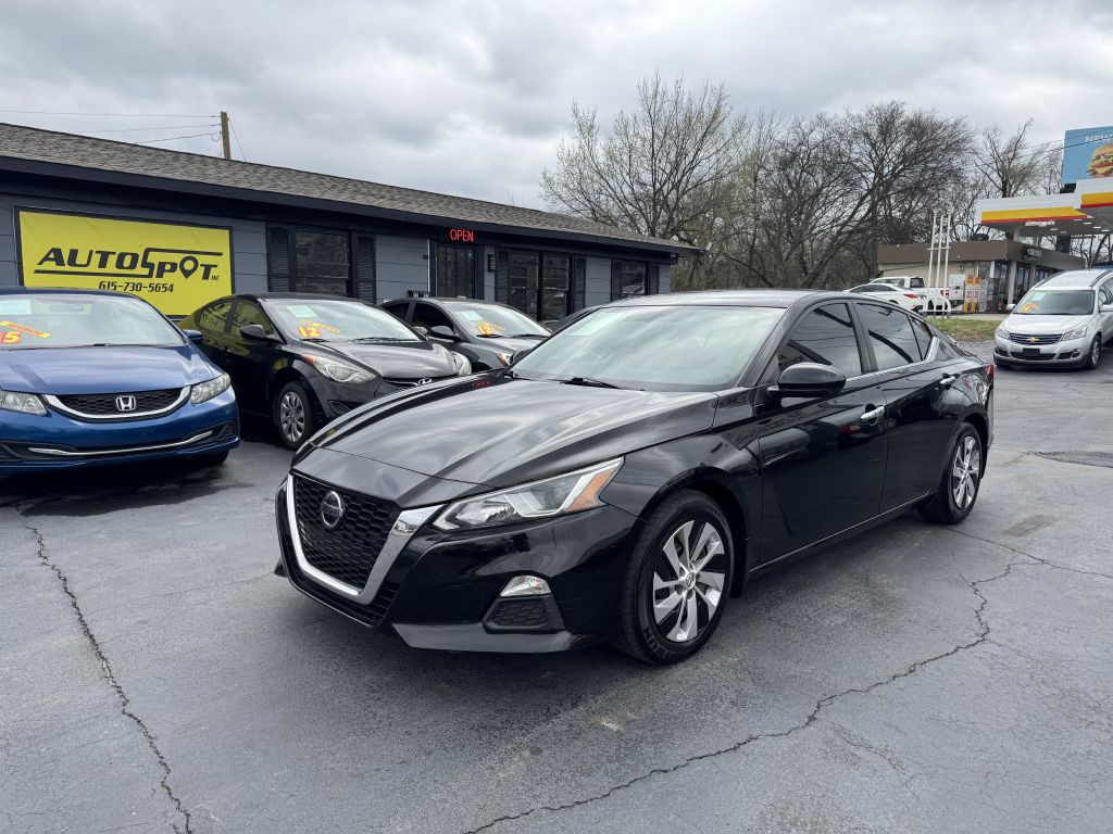 2019 Nissan Altima Image 3