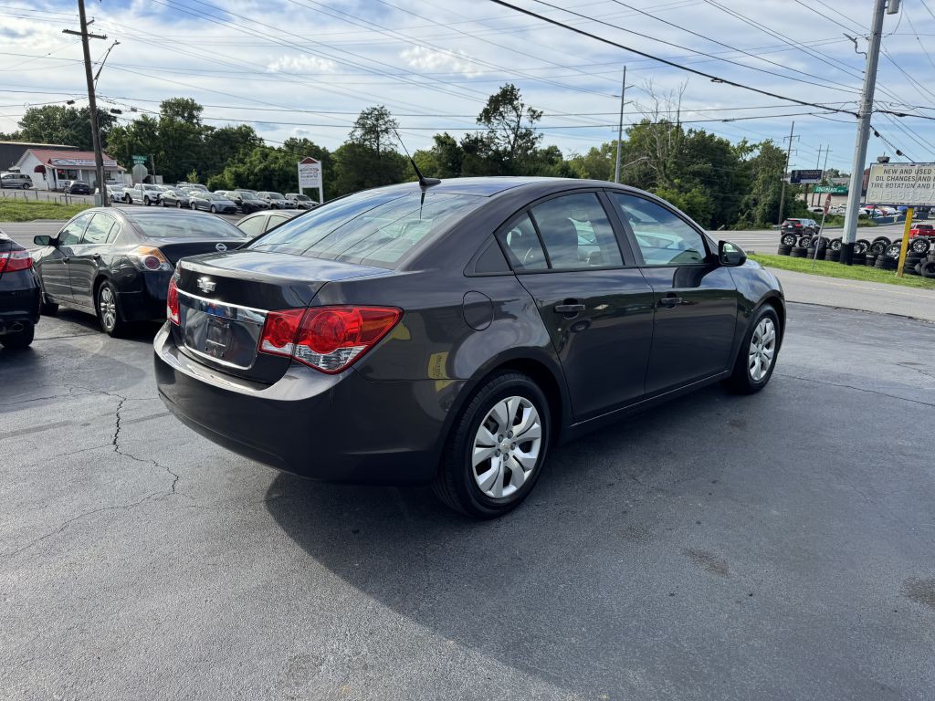 2014 Chevrolet Cruze Image 4