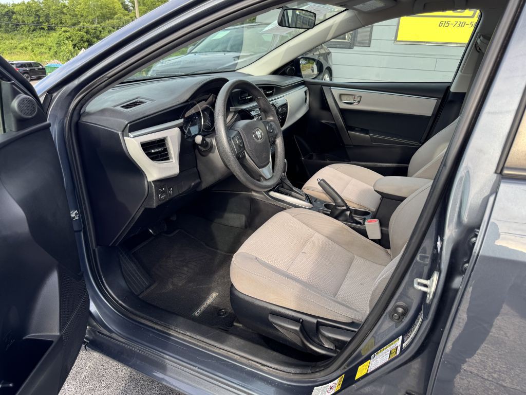 2015 Toyota Corolla Image 10