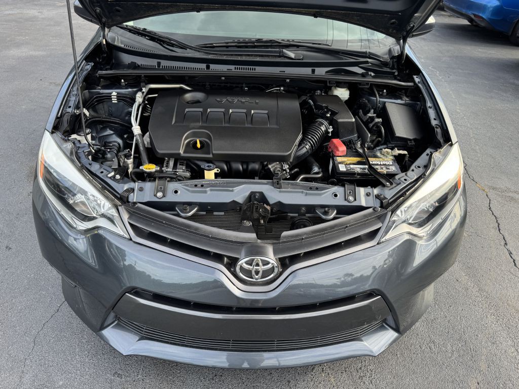 2015 Toyota Corolla Image 19