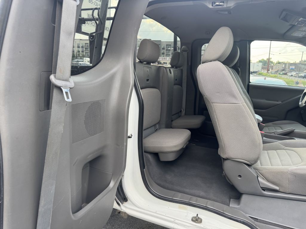 2019 Nissan Frontier Image 24