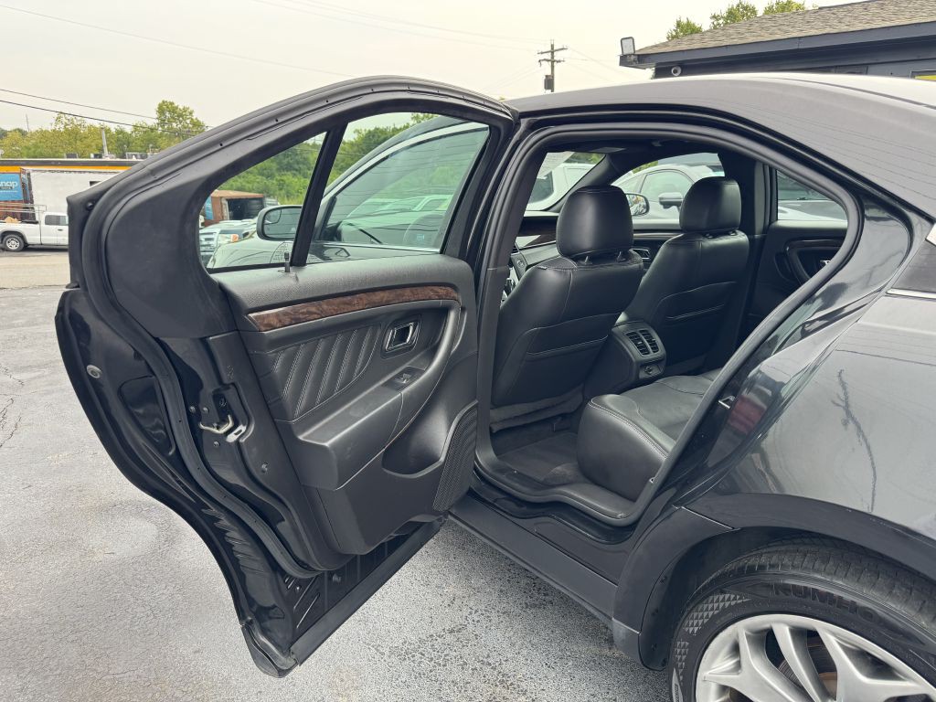 2013 Ford Taurus Image 11