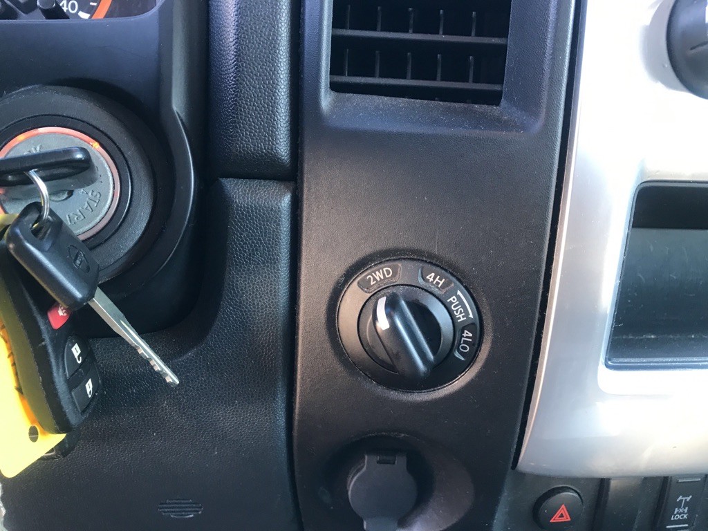 2015 Nissan Titan Image 14